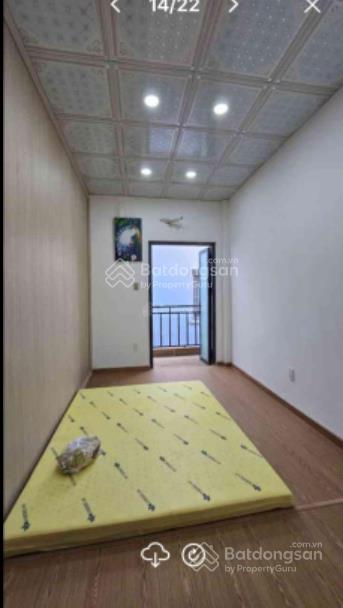 Bán nhà đường cách mạng tháng tám, 63m2, 1trệt 1lầu, 3phòng ngủ, 2wc, phòng khách thoáng mát