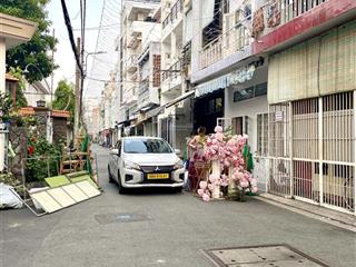 Nhà 75m2 (5,2x14,5) sát mặt tiền nguyễn xí cạnh bv gia định 2 chỉ 8,98 tỷ