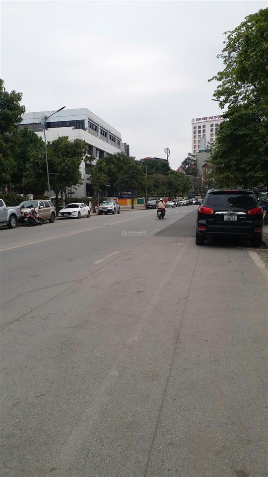 Gia đình cần bán liền kề 93m2 vinhome greenbay, vị trí đẹp, giá tốt