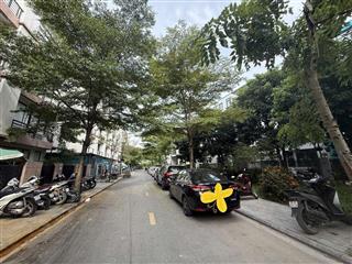 Bán nhà trịnh văn bô  trung tâm từ liêm 86m2 mt 5m 17 tỷ. phân lô  thang máy  ô tô  kinh doanh