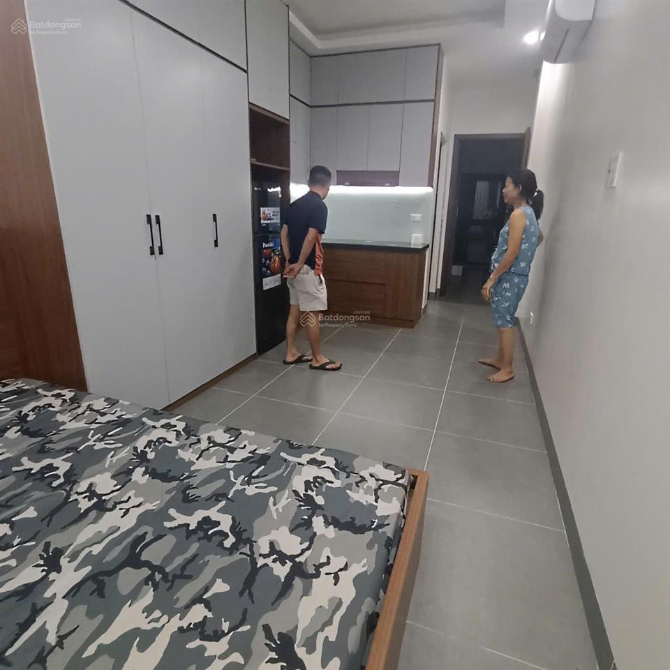 Cho thuê căn hộ ccmn tái định cư ngọc thụy, long biên  32m full đồ 5tr/th