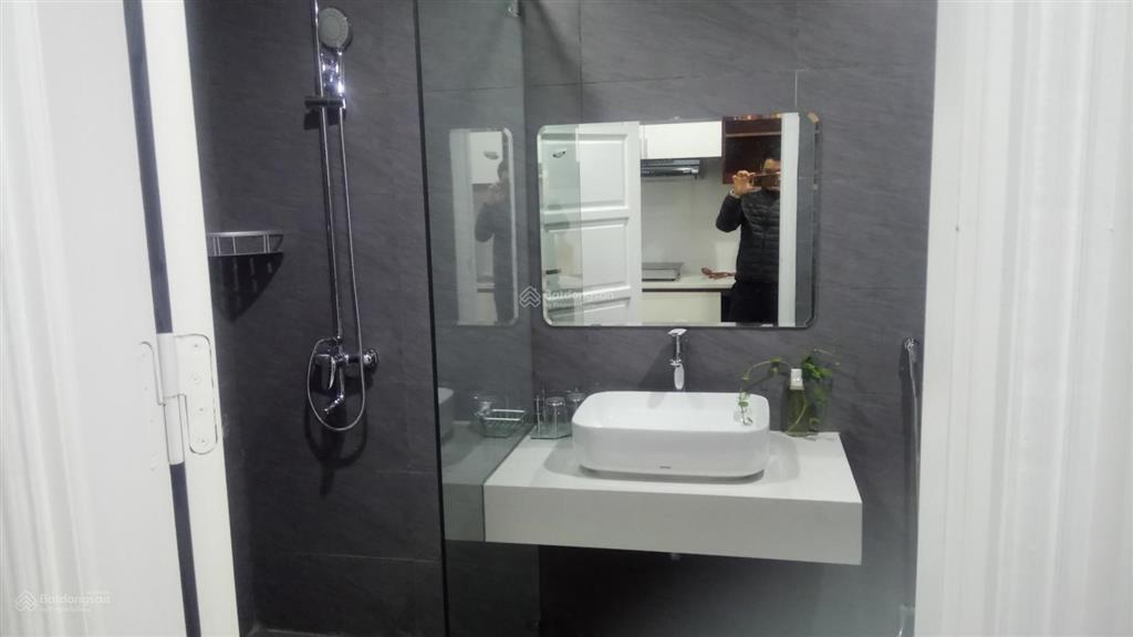 Cho thuê căn hộ hoàng như tiếp 40m full đồ 1 phòng ngủ cách bv tâm anh 200m giá chỉ 6tr/th