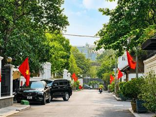 (hot hot) căn hộ 36m full đồ gần phố trạm  cổ linh | ô tô đỗ cửa, miễn phí toàn bộ dịch vụ