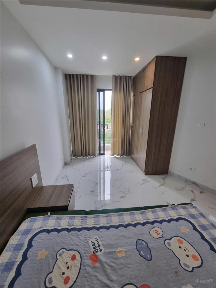 Nguyễn sơn căn hộ 52m full đồ, ô tô đỗ cửa, chỉ 8 triệu/tháng, view hồ  0941 599 ***
