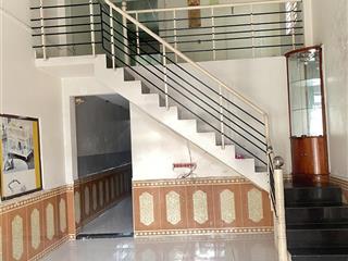 Bán nhà kiệt nguyễn công trứ dt 72m2 sát biển mỹ khê giá 5tỷ6 tl,  0935 634 *** an