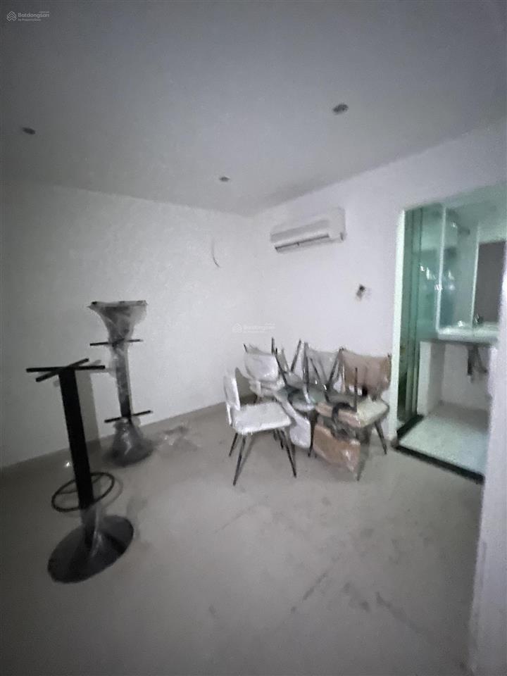 Bán nhà 2 tầng kiệt ngô quyền 3 phòng ngủ 4 wc kiệt 3m5 thông giá bán 6 tỷ  0935 634 *** an