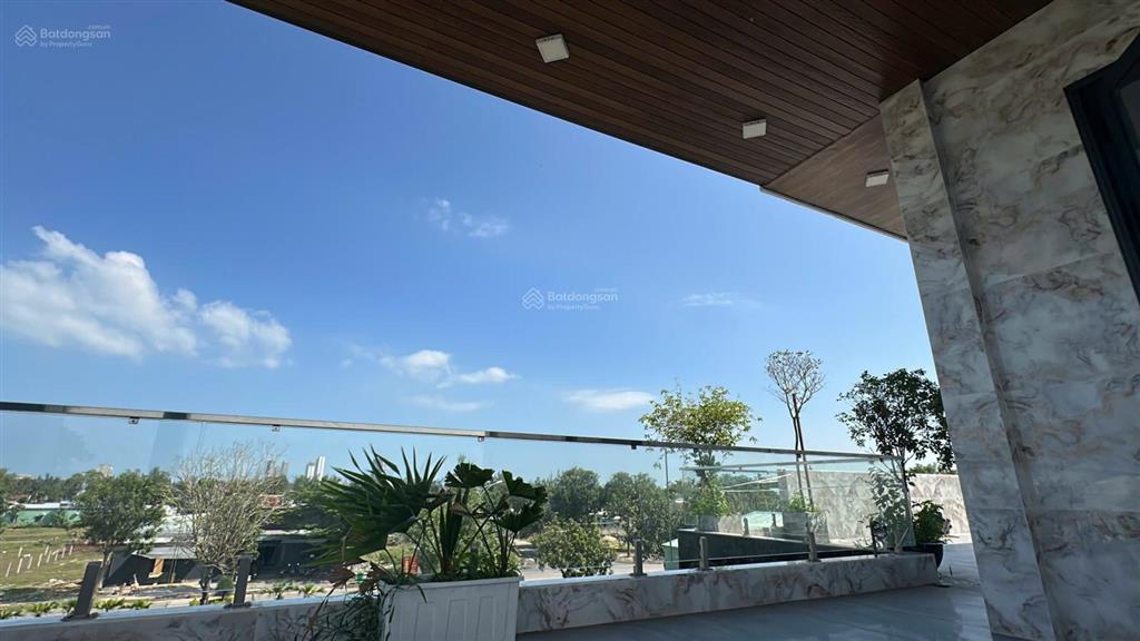 Bán nhà 3 tầng hoàng bình chính, ngũ hành sơn sát biển giá đầu tư