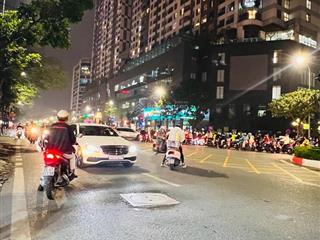 Bán nhà mặt phố lê văn lương, cầu giấy, 50m2 x 2 tầng, 18 tỷ, sổ đỏ cc, kinh doanh tốt.