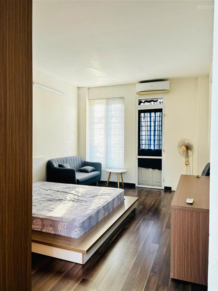 Căn góc 2 mặt hẻm xe hơi nguyễn cửu vân  nhà mới 4 tầng, tặng full nội thất cao cấp, 6x15m