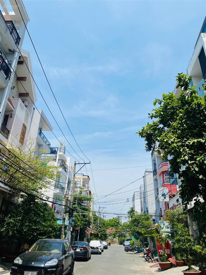 Bán nhà c4 nguyễn gia trí gần đh hutech, 5,7x15m hẻm xe hơi tránh nhau xây hầm 7 tầng