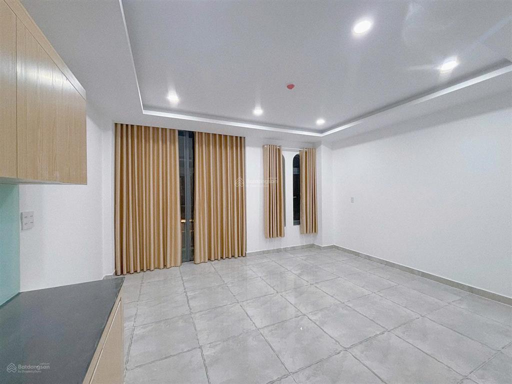 Nhà phố sen vàng phòng mới 100% ưu đãi khủng