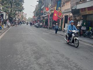Bán mặt phố lê thanh nghị quận hbt hà nội
dt 125m 3 tầng mt 7m
giá 66tỷ nhà mặt phố lô góc, kinh d