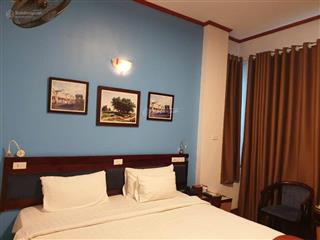 Bán nhà hàng bài ngõ nông nhà đẹp thang máy trung tâm hoàn kiếm  hà nội. vị trí đẹp