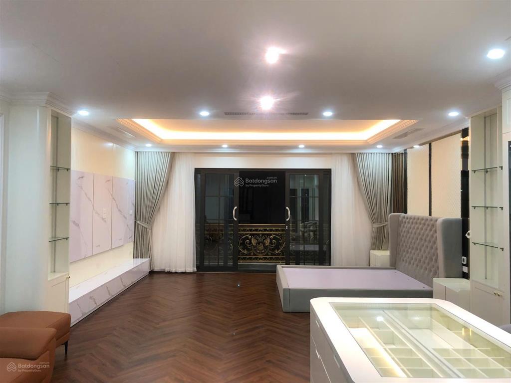 Bán nhà mặt phố triệu việt vương, quận hbt, hà nội.
dt 150m2 9 tầng mt 6,5m giá 188 tỷ