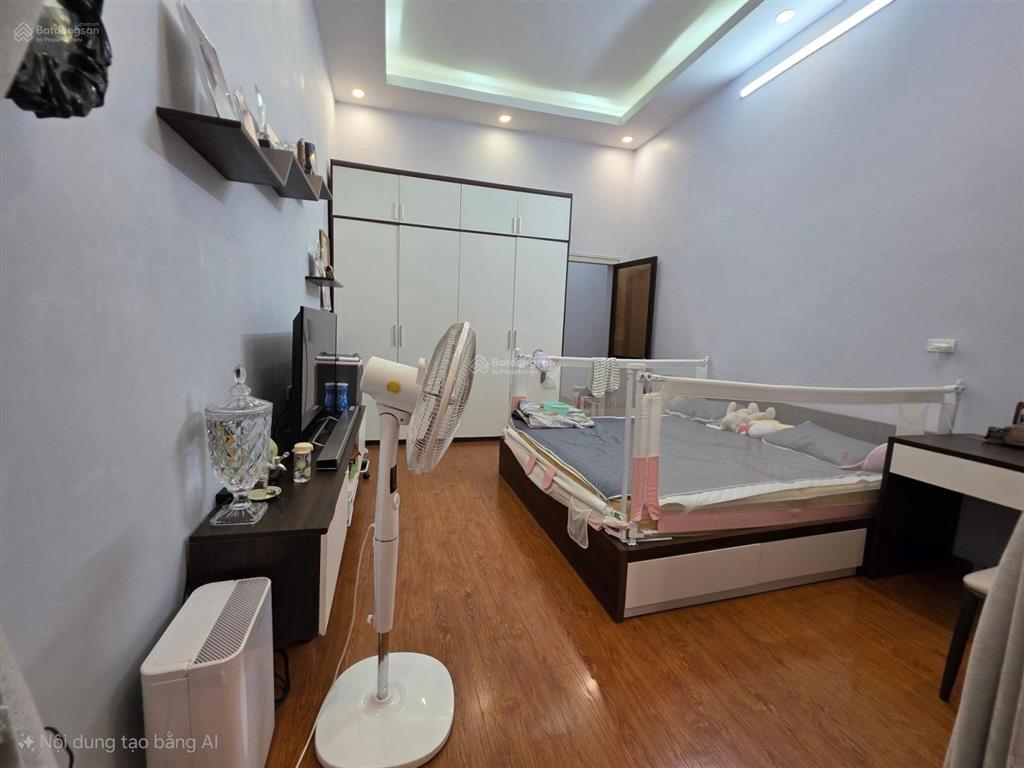 Bán nhà mặt phố hàng giầy hoàn kiếm kinh doanh đỉnh
vị trí mặt phố hàng giầy, khu vực trung tâ