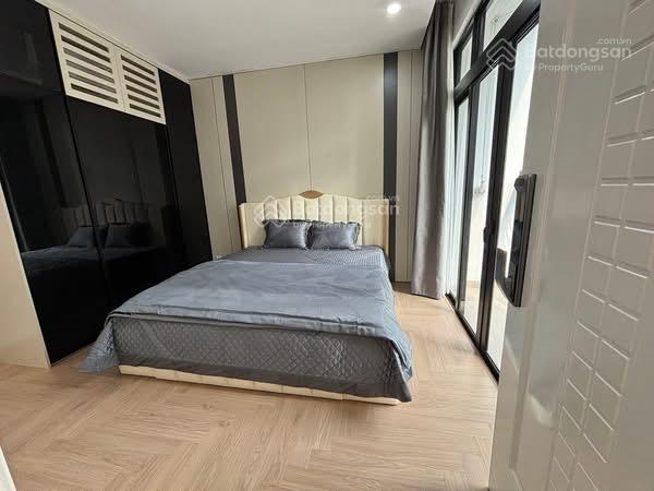 Bán gấp căn hộ 136m2 royal city 72 nguyễn trãi thanh xuân hn. 3 ngủ sáng 2vs. 0973 615 ***