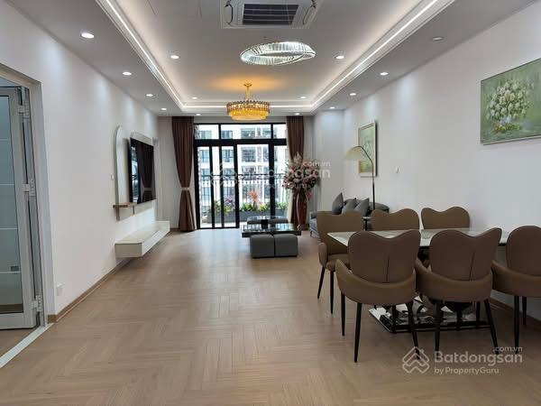 Bán gấp căn hộ 136m2 royal city 72 nguyễn trãi thanh xuân hn. 3 ngủ sáng 2vs. 0973 615 ***