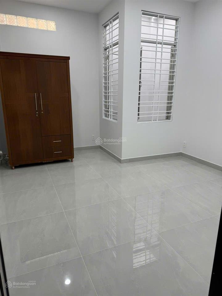 Chính chủ cho thuê nhà nguyên căn 3 tầng (mới xây)  hẻm thông xe tải ra vào thuận tiện