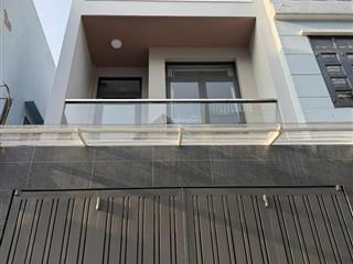 Chính chủ cho thuê nhà nguyên căn 3 tầng ( mới xây )  hẻm thông xe tải ra vào thuận tiện