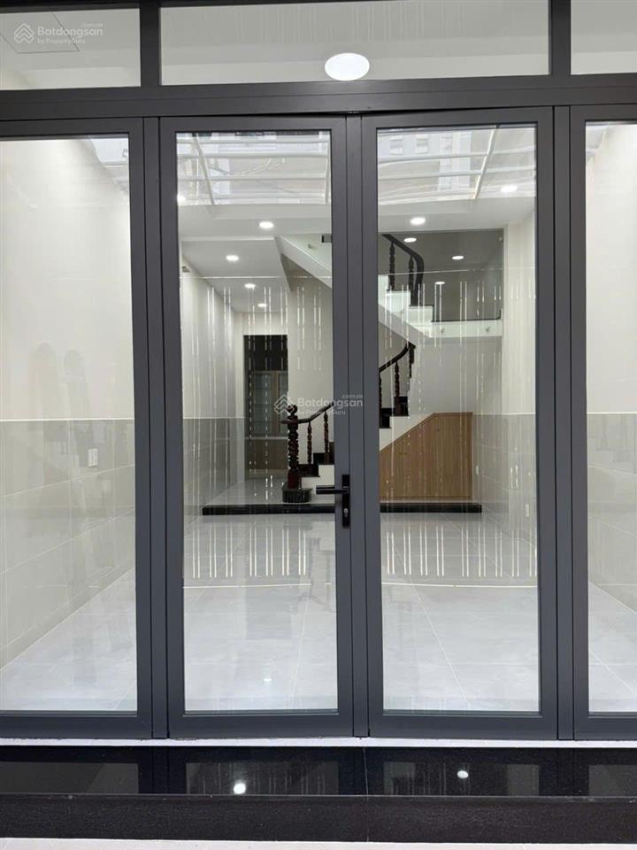 Chính chủ cho thuê nhà nguyên căn 3 tầng (mới xây)  hẻm thông xe tải ra vào thuận tiện