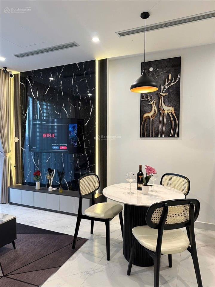 Cho thuê căn hộ 1pn+ full nt luxury the beverly vinhome q9, style châu âu giá chỉ 11tr