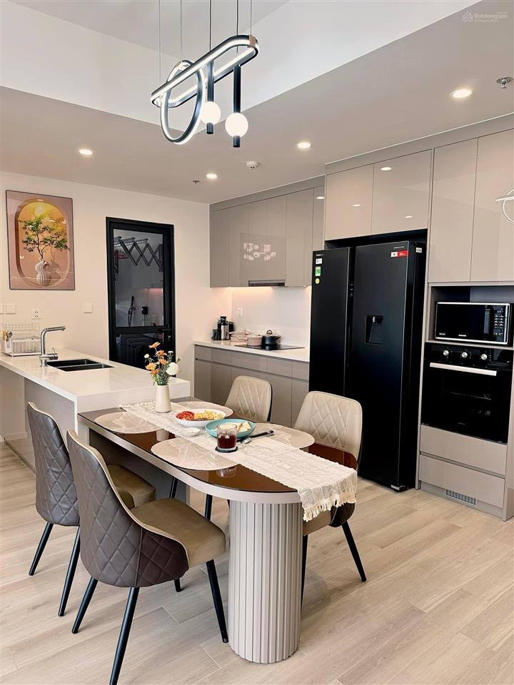 Cho thuê căn hộ 3pn full nt luxury masteri centre point view hoa hậu, giá hấp dẫn 25tr
