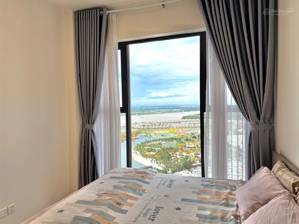 Cho thuê căn hộ 1pn + full nt luxury masteri centre point q9 chỉ 11tr/th