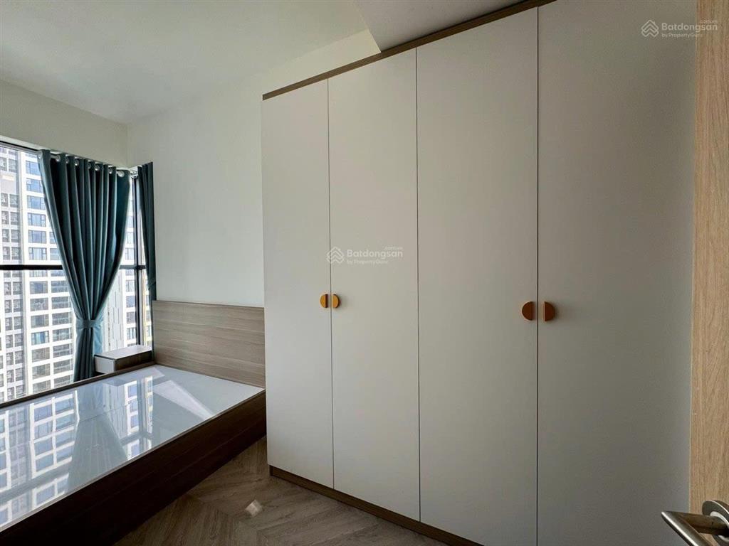 Cho thuê căn 2pn2wc full nt cao cấp, decor nhẹ nhàng masteri centre point giá chỉ 11tr