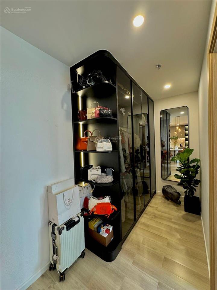 Cho thuê căn hộ 1pn+ full nội thất luxury, nhà mới view mát mẻ giá chỉ 11tr
