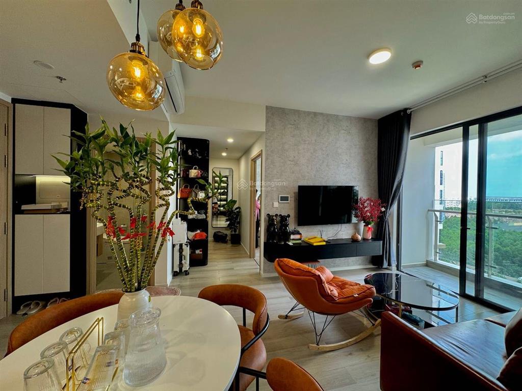 Cho thuê căn hộ 1pn+ full nội thất luxury, nhà mới view mát mẻ giá chỉ 11tr