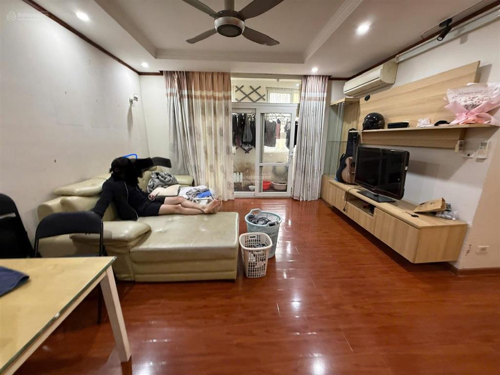 Bán căn hộ 3 phòng ngủ view hồ đẹp chung cư a1 vinaconex 1, 289 khuất duy tiến