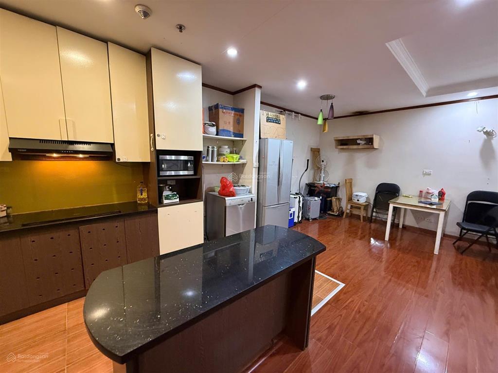 Bán căn hộ 3 phòng ngủ view hồ đẹp chung cư a1 vinaconex 1, 289 khuất duy tiến