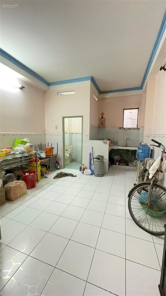 Bán nhà q8 hẻm xe hơi 5m, 2pn 2wc, khu dân cư hiện hữu, vào ở ngay