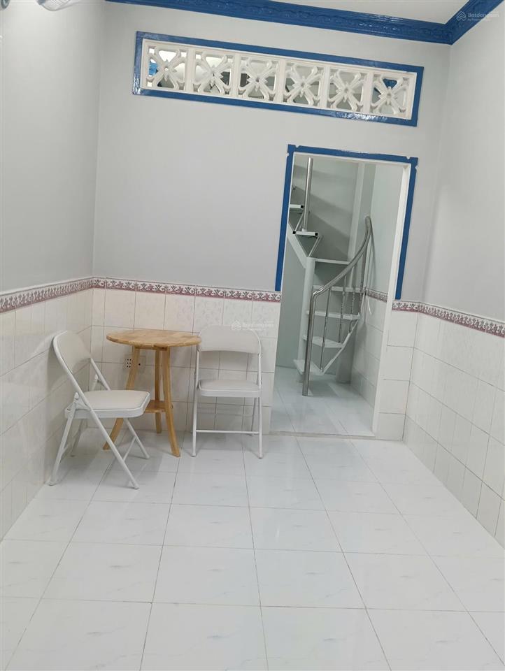 Bán nhà nhỏ xinh hẻm chánh hưng gần cầu nguyễn tri phương giá nhỉnh 2 tỷ