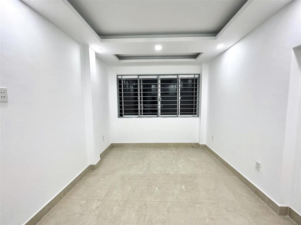 Mặt tiền q10 công nhận 30m2 chỉ nhỉnh 9 tỷ
