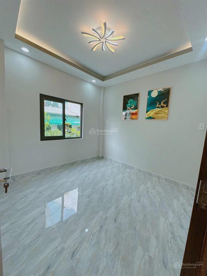 Mặt tiền quận 3 chỉ 4 tỷ nhà mới full nội thất