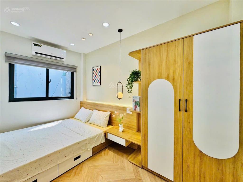 Nhà đẹp full nội thất trung tâm phú nhuận