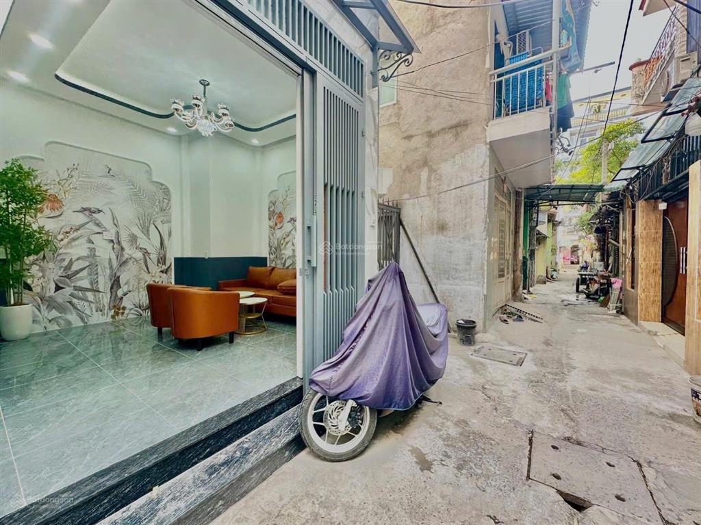 Nhà mới xây, 4 tầng, hẻm 157 dương bá trạc, p1, quận 8