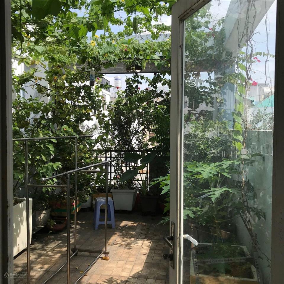 Nhà đẹp khu vip  4 tầng  4 phòng ngủ  hẻm ô tô