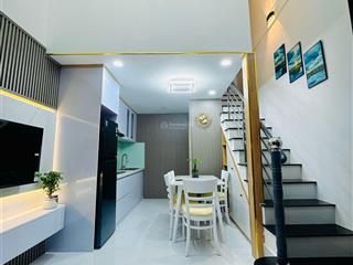 Nhà đẹp chỉ việc xách vali ở  3 tầng  2 phòng ngủ  full nội thất