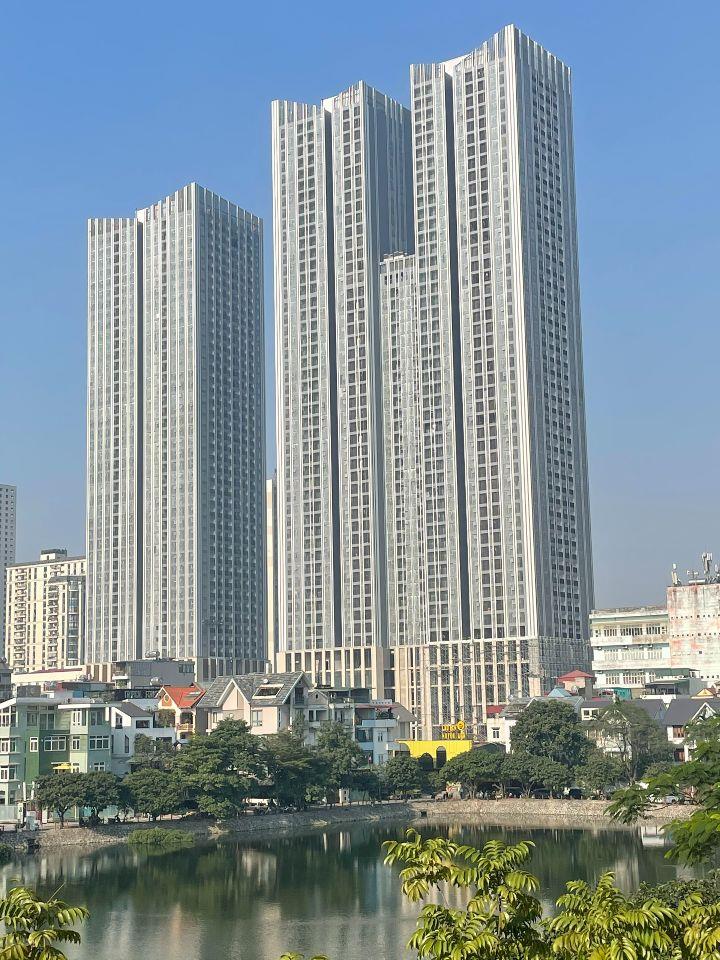 Tội Gì Mua Căn Hộ Kepler Khi Grand Sunlake Vượt Trội Mọi Mặt? (083,848,9898)