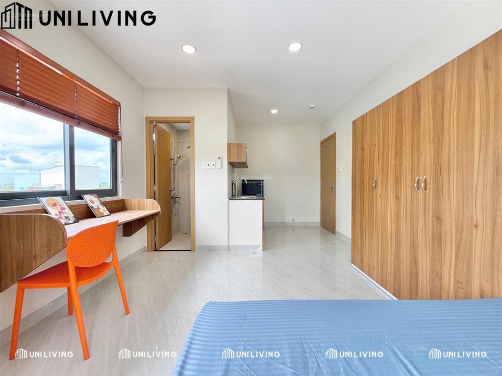 Cho thuê studio ban công full nội thất mới xây gần suối tiên, làng đại học