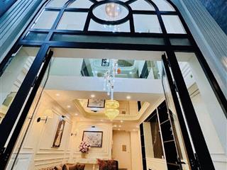 Bán nhà lô góc ô tô đỗ cổng  thang máy nguyễn xiển 38m2  6 tầng  mt 4.02m  giá 13 tỷ