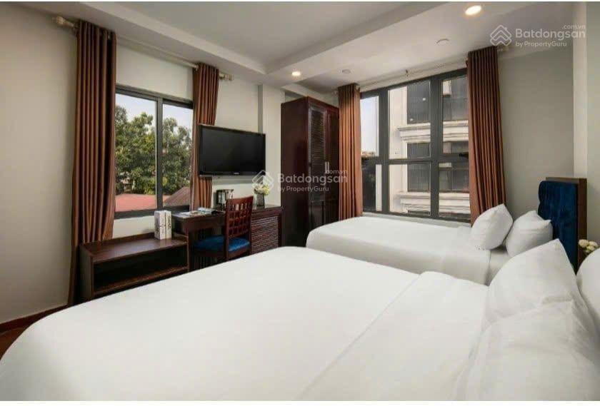 Bán khách sạn phố đào duy từ  thang máy  dòng tiền khủng 80m2  8 tầng  giá 120 tỷ