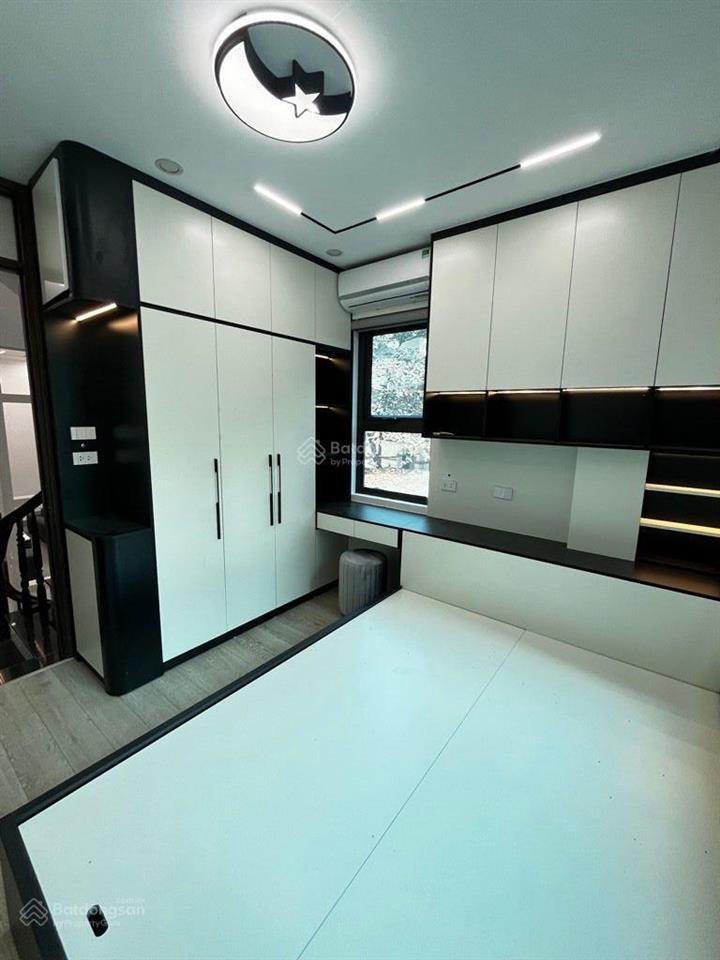 Vua phân khúc 9 tỷ  35m²  5 tầng  đường ô tô  tặng full nội thất cao cấp  phố vip hà đông
