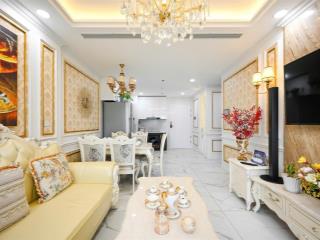 Bán căn hộ 2pn sunshine sky city quận 7, 70m2, tầng trung, view phú mỹ hưng, giá 4.35 tỷ