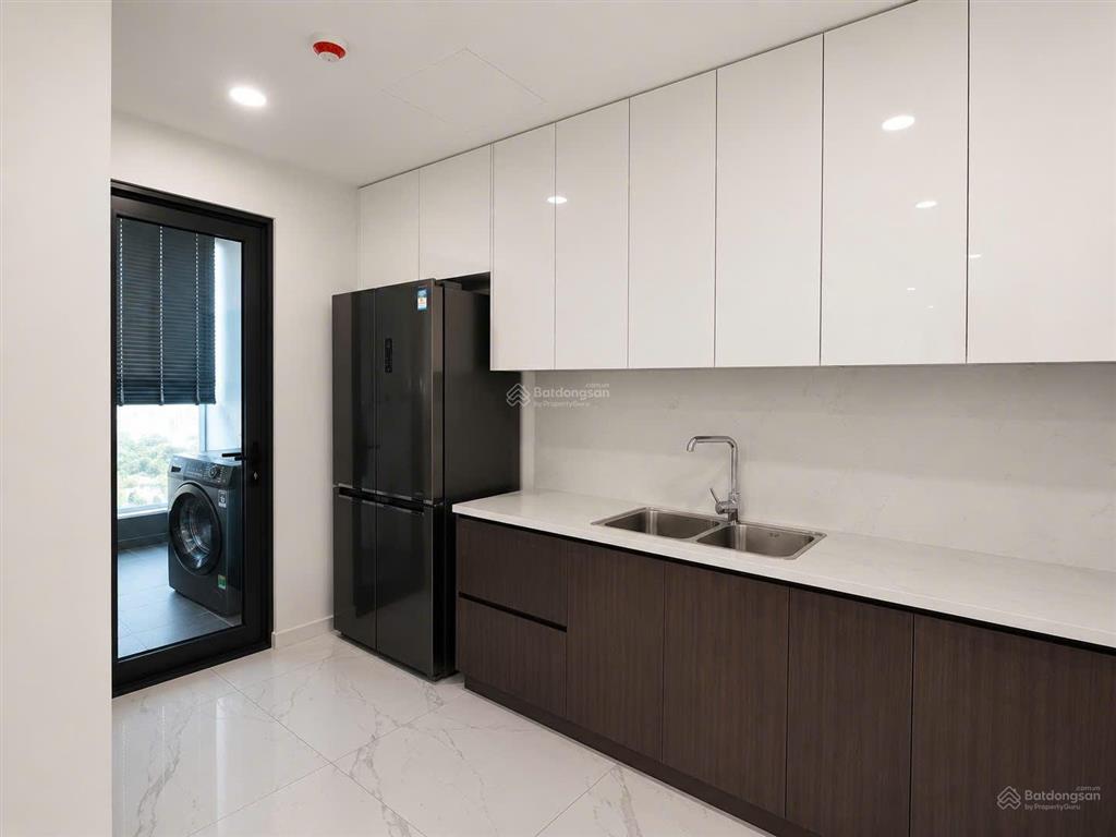 Cho thuê căn hộ sunshine sky city quận 7  4pn 132m² full nội thất  28 tr/tháng