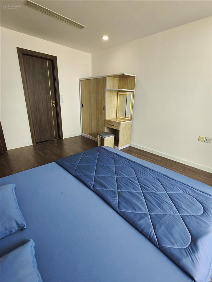 Cho thuê căn hộ sunshine sky city quận 7  4pn 132m² full nội thất  28 tr/tháng