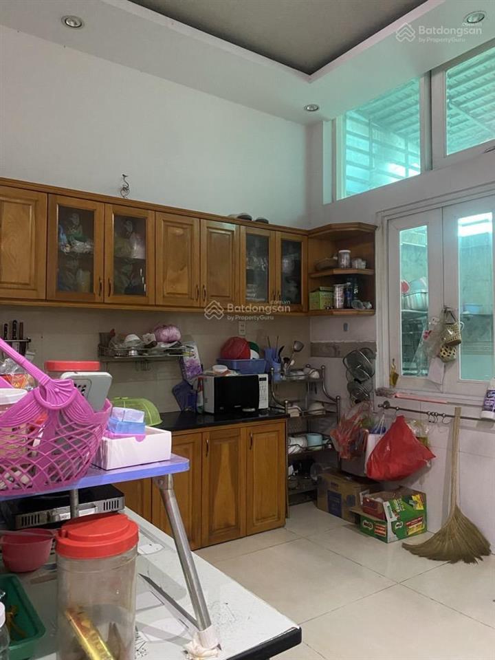 Nhà 3 lầu mái che thắng btct  kdc bình điền q8