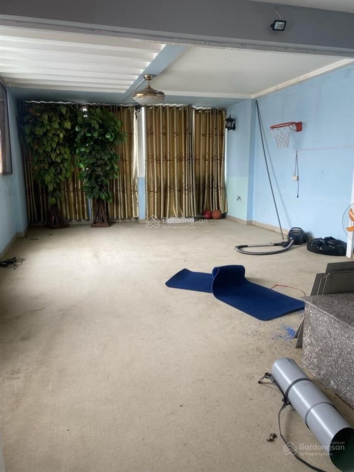 Nhà 3 lầu mái che thắng btct  kdc bình điền q8